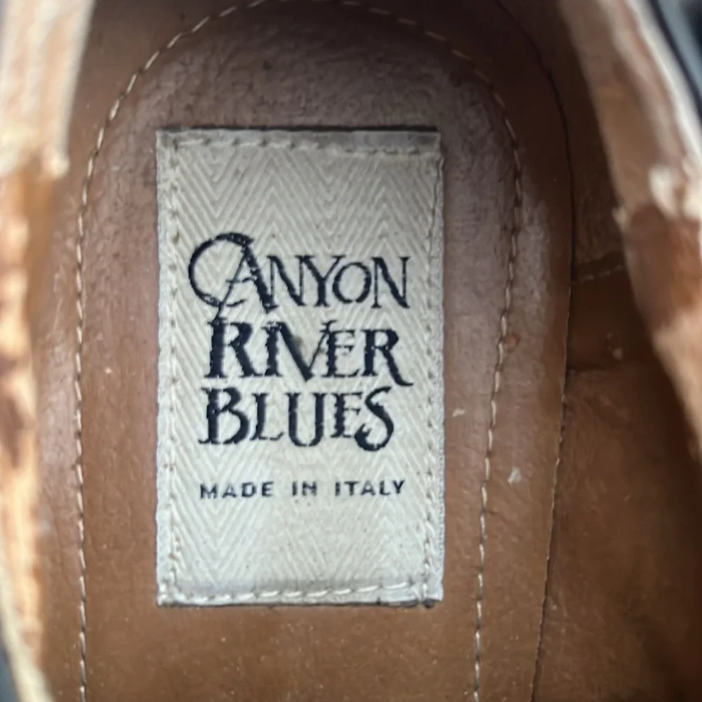 Vintage Canyon River Blues black chunky Oxford shoes (men 7.5 /women 8.5) Italy